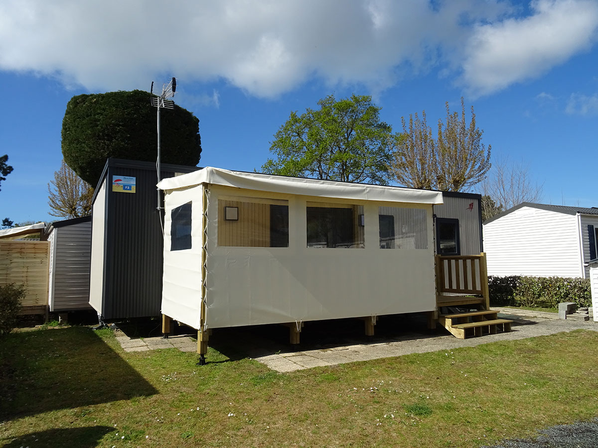 Location de vacances avec grande terrasse couverte- 3 chambres-Mer et Soleil