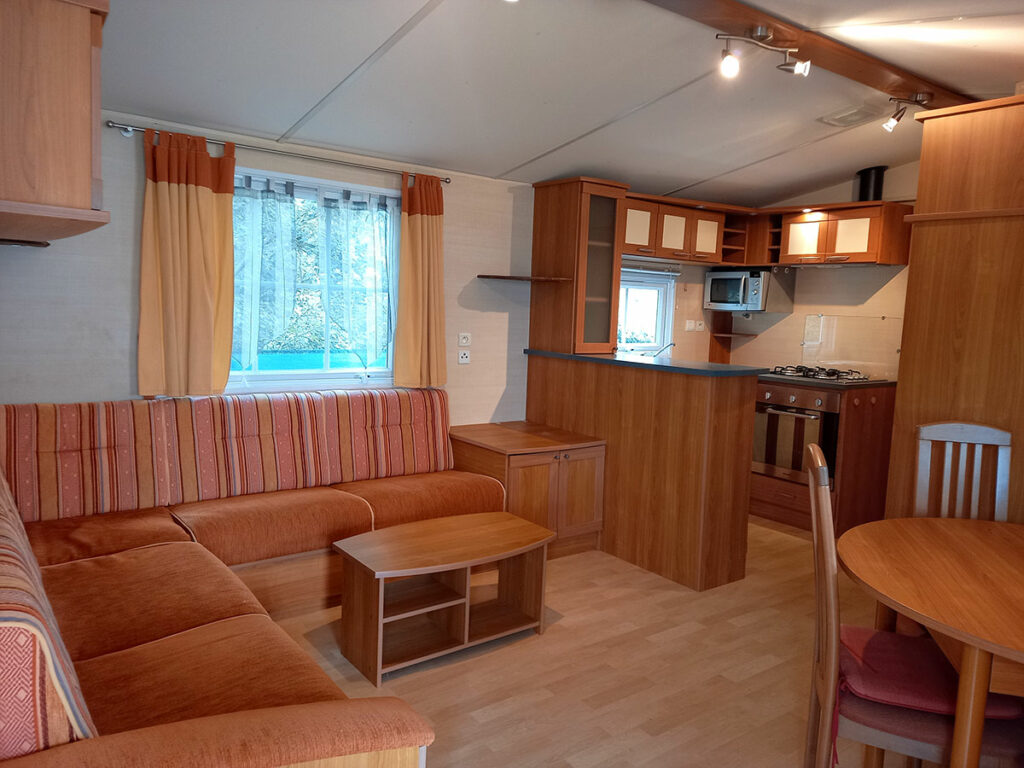 Camping à St Jean de Monts - Mer et Soleil - Mobil-home 3 chambres avec climatisation - Station balnéaire en Vendée